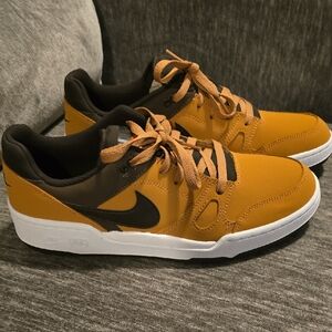 Nike Full Force Low Premium Shoes SZ 10